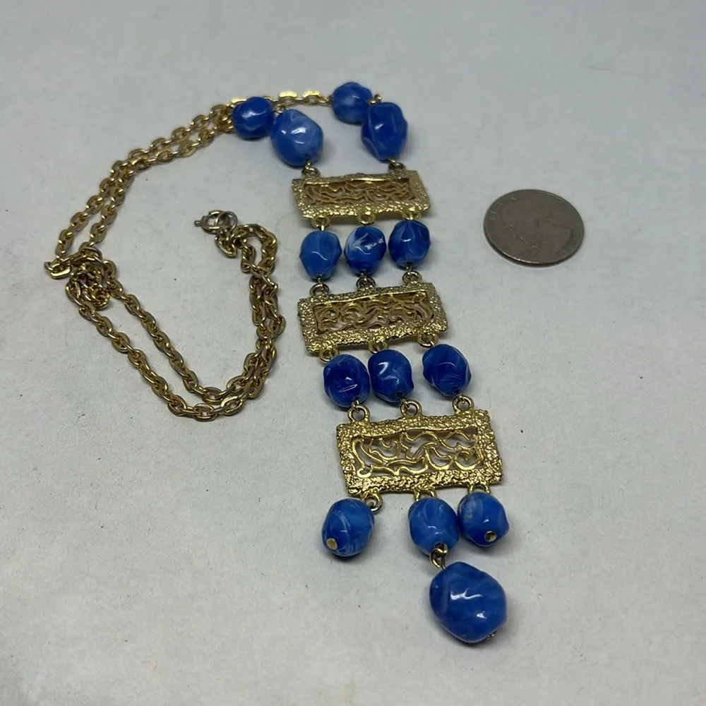 Pretty vintage blue bead, Art Deco style necklace - Picture 4 of 12